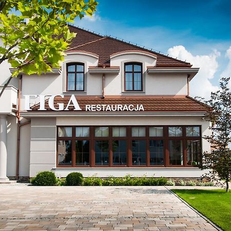 Hotel Figa Plewiska Екстериор снимка
