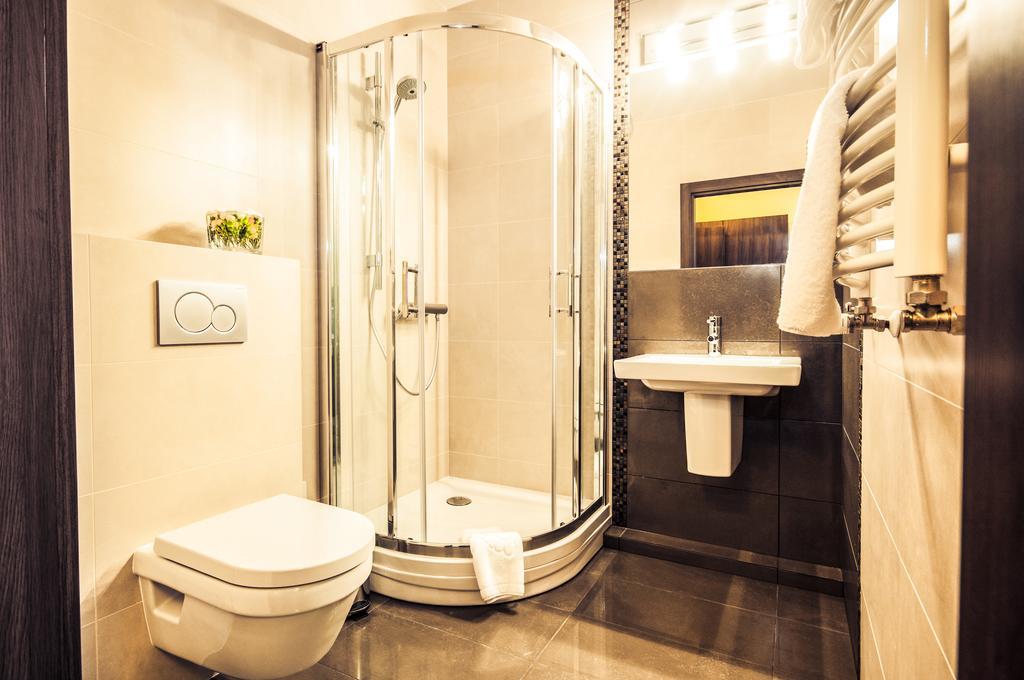 Hotel Figa Plewiska Стая снимка