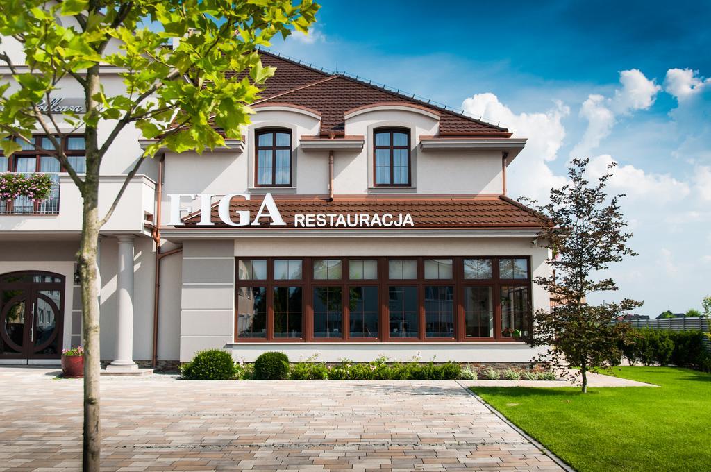Hotel Figa Plewiska Екстериор снимка